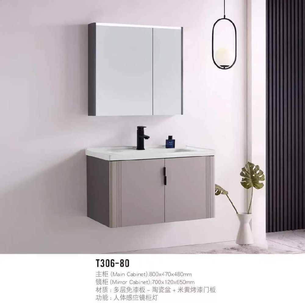 T306